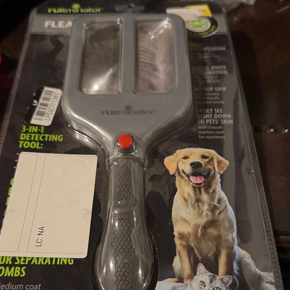 FURminator Gray Flea Comb with Red Button